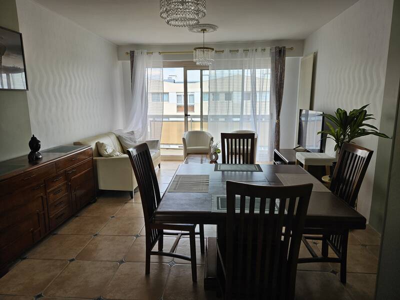 Angers (49000)