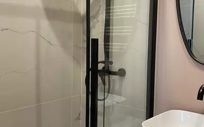 Paris 17E (75017)