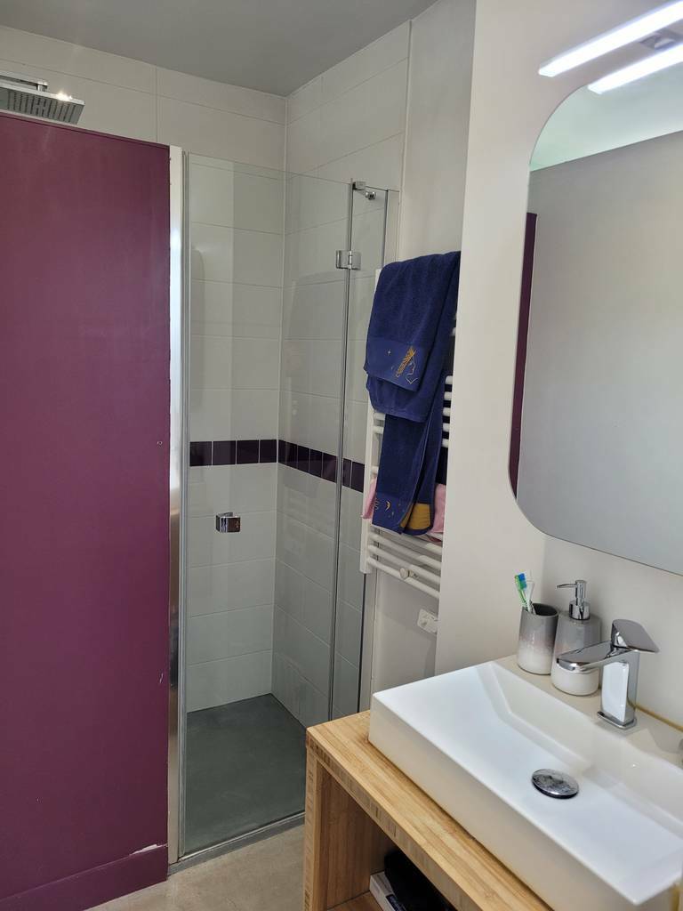Saint-Ouen-Sur-Seine (93400)
