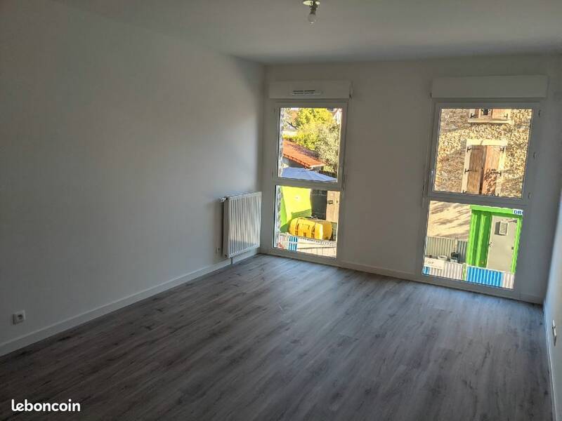 Chelles (77500)