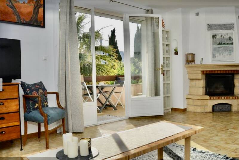 Saint-Cyr-Sur-Mer (83270)