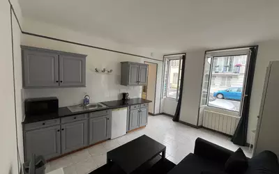 Fontainebleau (77300)