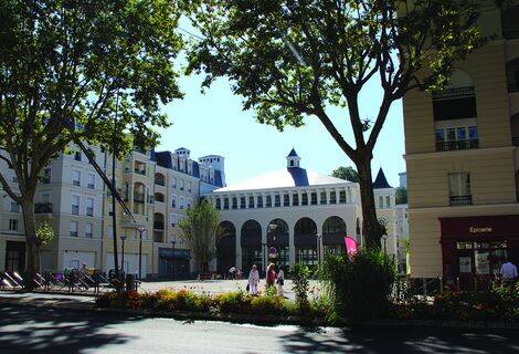 Chaville (92370)