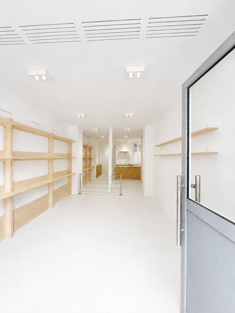 Local commercial Paris 10E (75010) - 70&nbsp;m² - 3.750&nbsp;&euro;