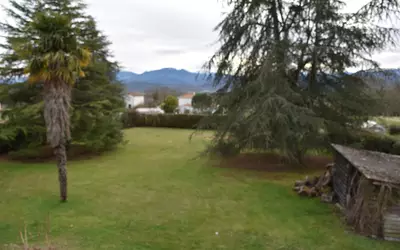 Villeneuve-De-Rivière
