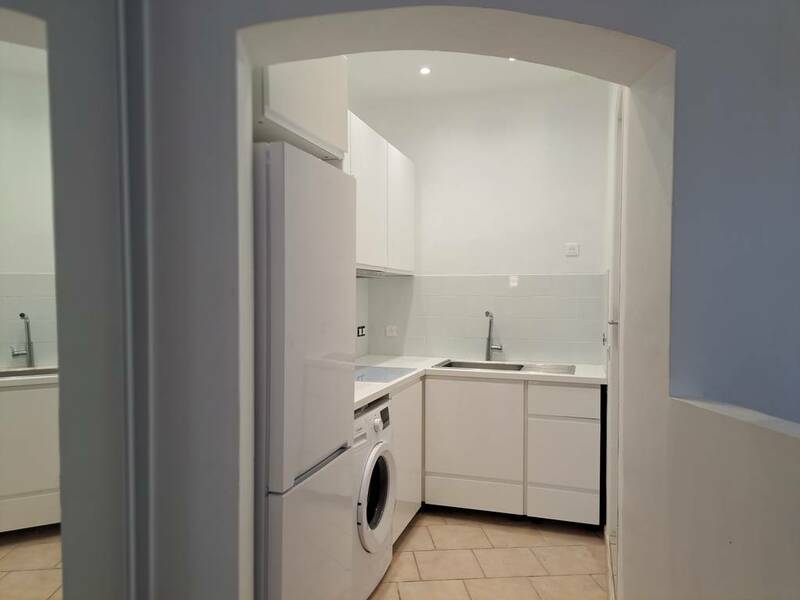 10 Mn Aix-En-Provence, A Calas-Cabries