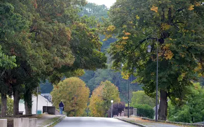 Un Bijou À La Campagne A 40 Kms De Gueret Dans Un Village Authentique.