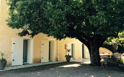 Salernes (83690)