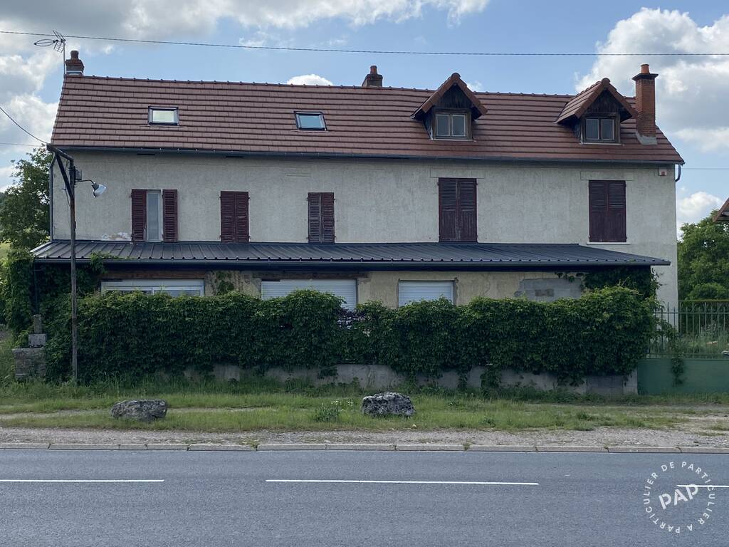 Vente maison 450 m² Gannat (03800)