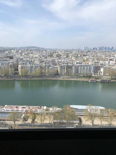 Location appartement 5 pièces Paris 15e