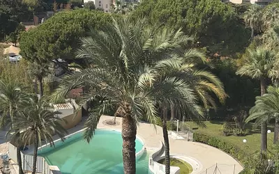 Cannes (06150)