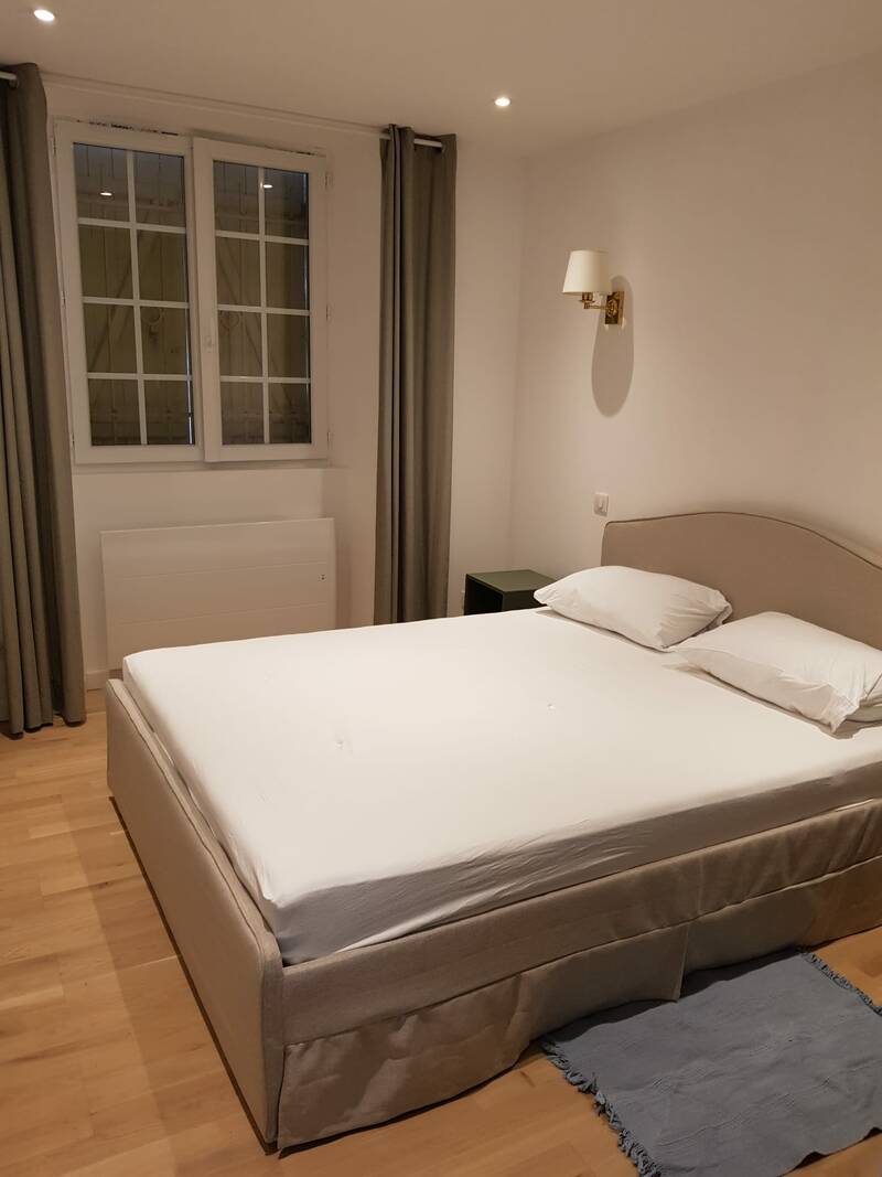 Fontainebleau (77300)