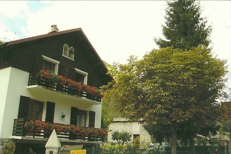 Isola (06420)