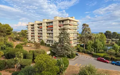 Cagnes-Sur-Mer (06800)