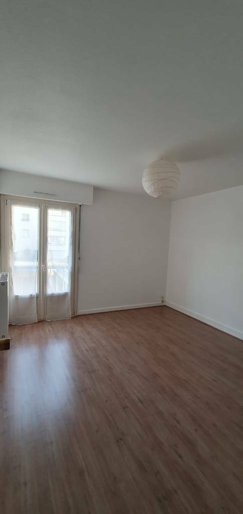 Angers (49000)