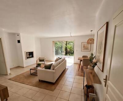 Vente maison 5 pièces Nans-les-Pins (83860)