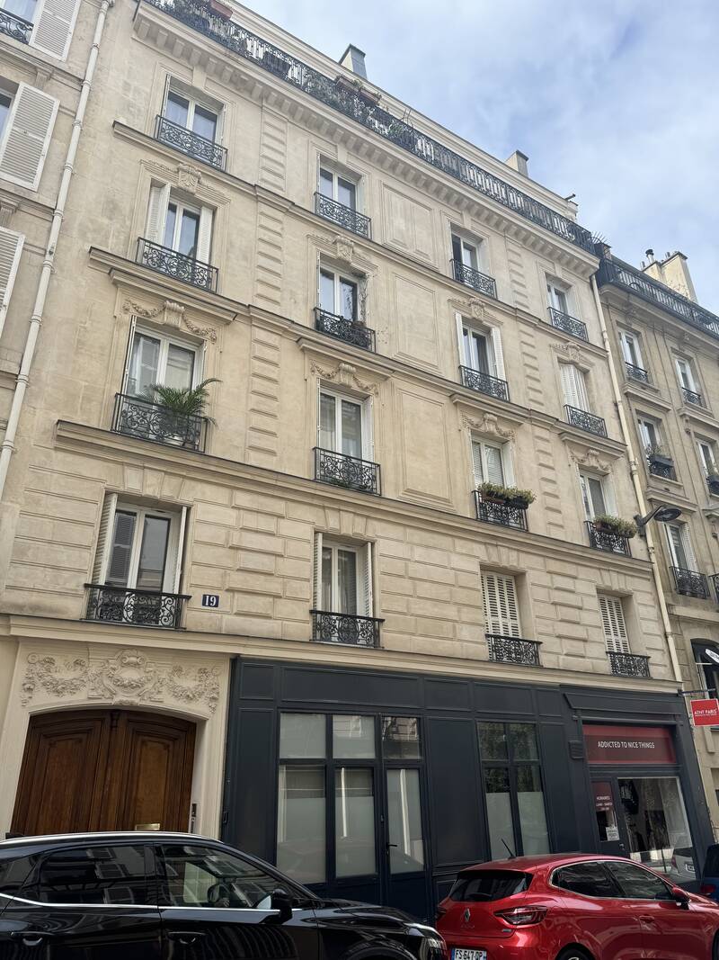 Paris 17E (75017)