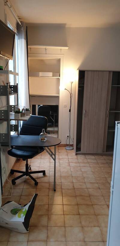 Location appartement studio Paris 9e