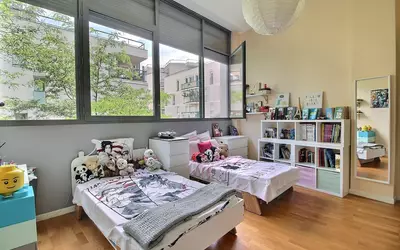 Nanterre (92000)