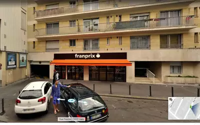 Paris 17E
