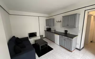 Fontainebleau (77300)