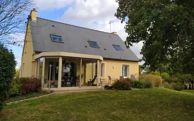 Isigny-Le-Buat (50540)