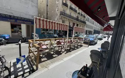Paris 17E