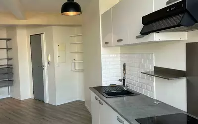 Saint-Ouen-Sur-Seine (93400)