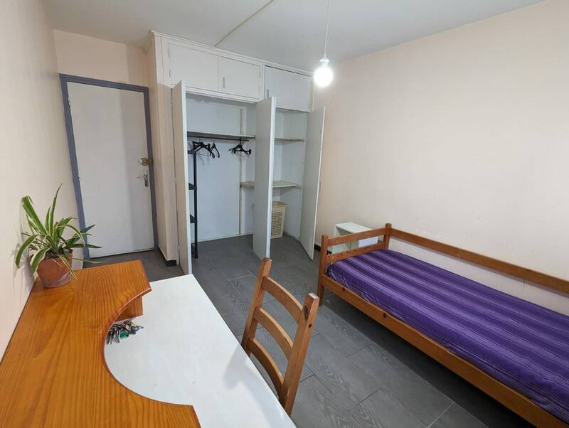Colocation, Pontoise