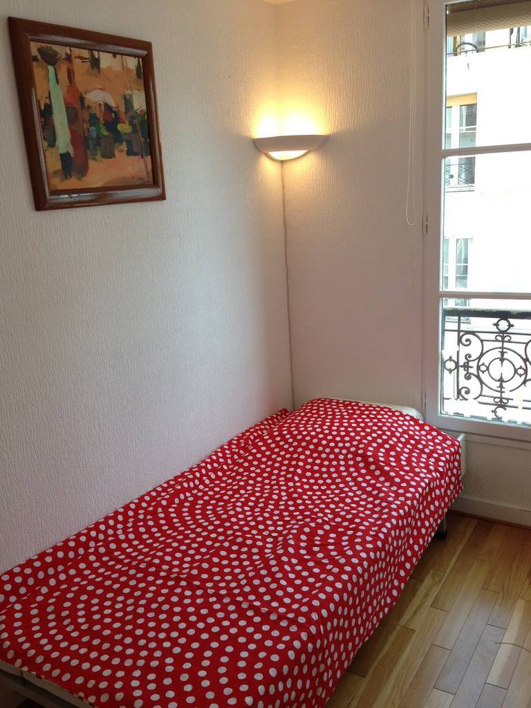 Paris 11E