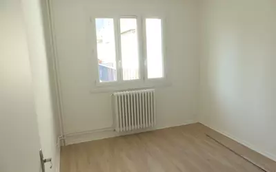 Nantes (44000)