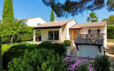 Roquebrune-Sur-Argens (83380)