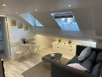 Location appartement studio Paris 9e