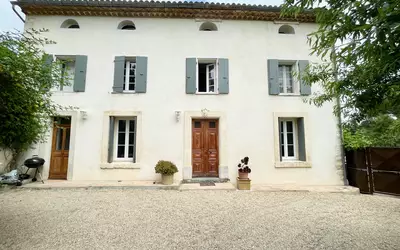 Bages (11100)