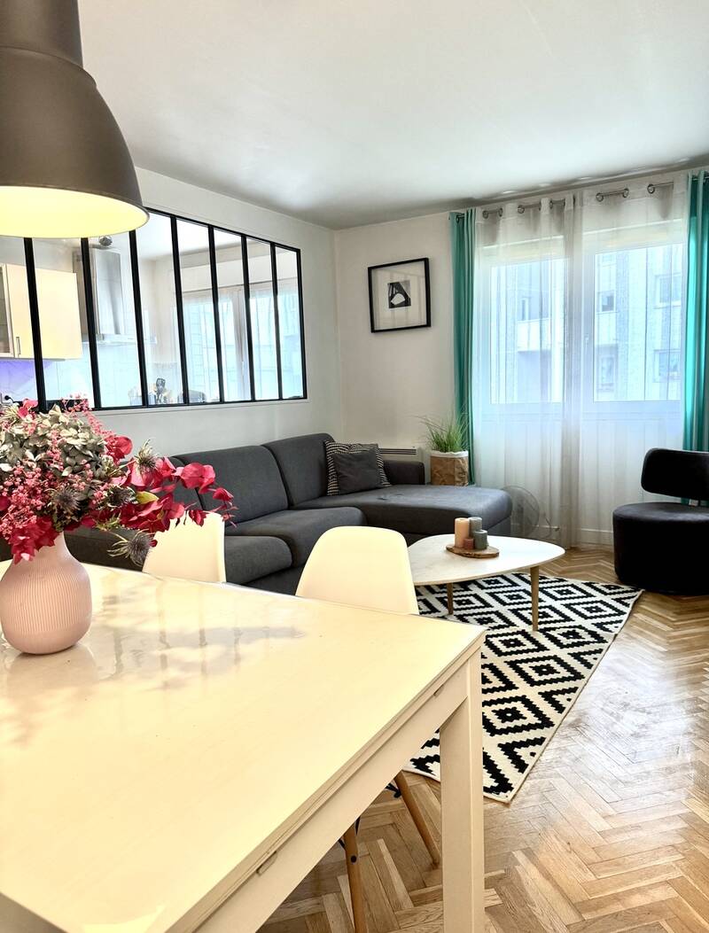 Issy-Les-Moulineaux (92130)