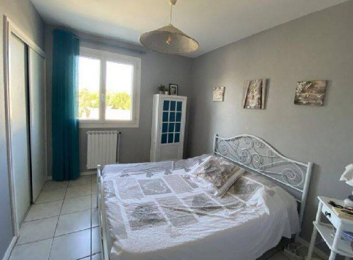 Valence (26000)