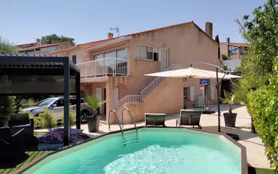 Fréjus (83600)