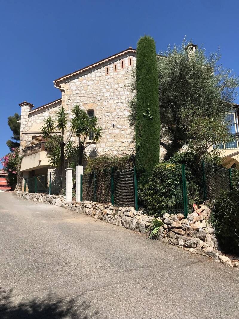 Vence (06140)