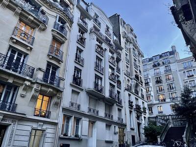 Vente appartement studio Paris 18e
