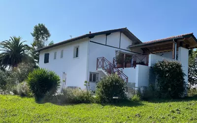 Ustaritz (64480)
