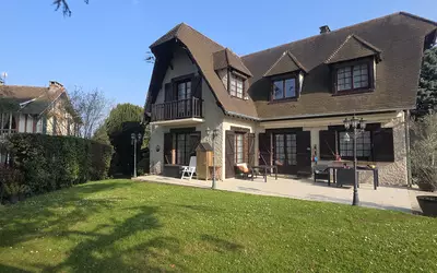 (200 M² Au Sol), Villebon-Sur-Yvette (91140)