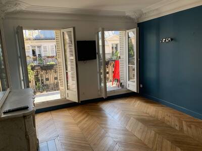 Location appartement 3 pièces Paris 9e