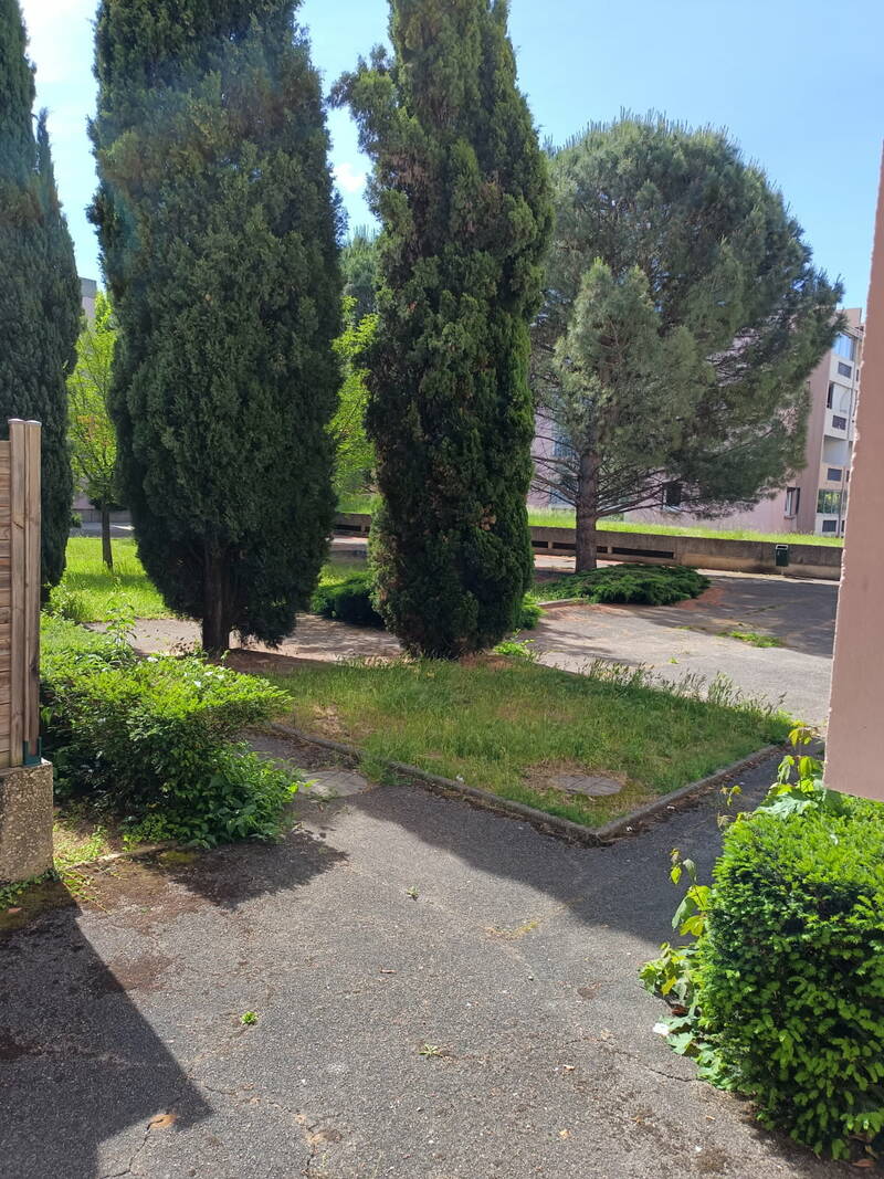 Valence (26000)