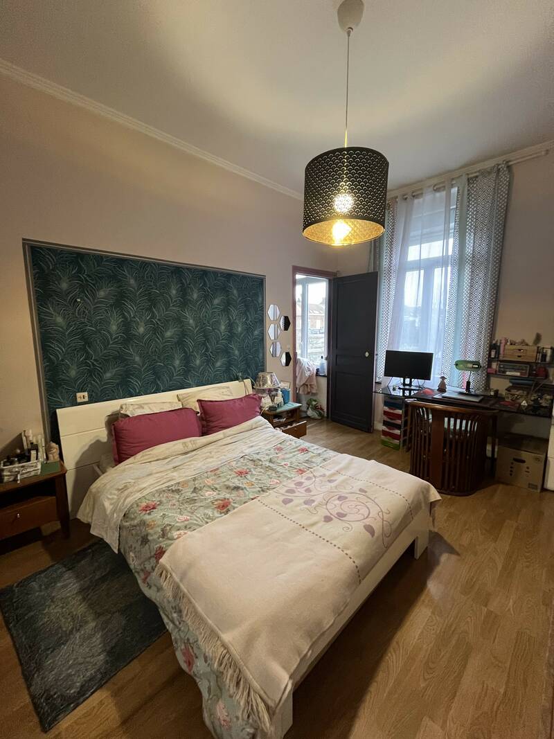Valenciennes (59300)
