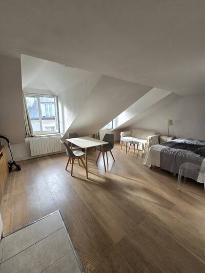 Location appartement studio Paris 6e