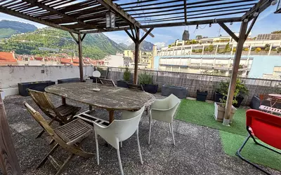 Grenoble (38000)