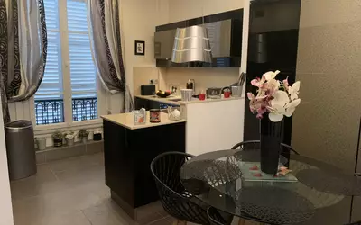 Neuilly-Sur-Seine (92200)