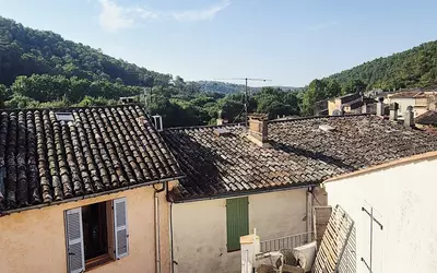 Cabasse (83340)