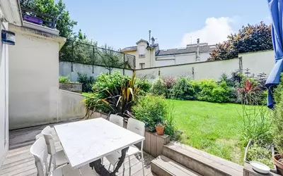 Asnières-Sur-Seine (92600)
