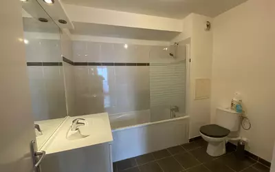 Montreuil (93100)